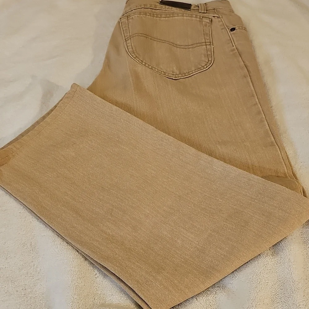Lee Men's Regular Fit 5 Pocket Button Zip CLosure 33